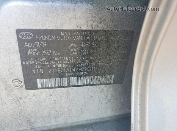 5NPE24AF4KH790211 2019 HYUNDAI SONATA Silver ძრავის განყოფილების ხედი