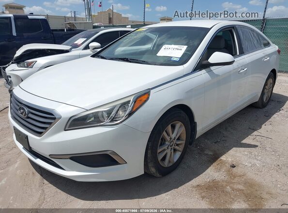 5NPE24AF5GH304805 2016 HYUNDAI SONATA White Передня ліва чверть