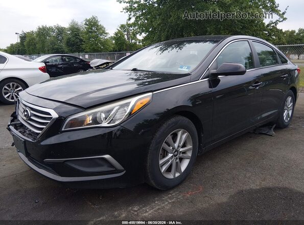 5NPE24AF5GH315142 2016 HYUNDAI SONATA Черный Передняя левая четверть
