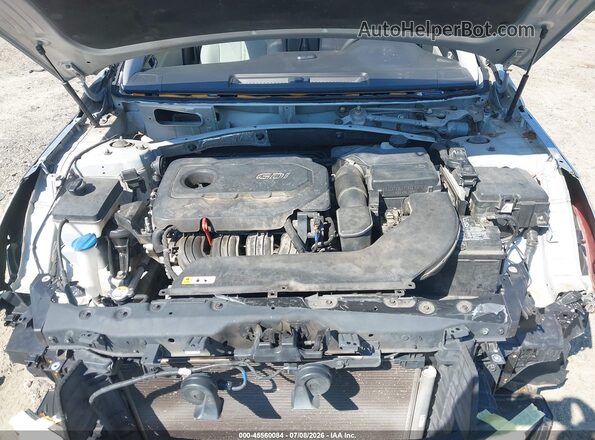 5NPE24AF5GH357746 2016 HYUNDAI SONATA Серебряный Вид сзади