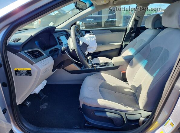 5NPE24AF5GH405827 2016 HYUNDAI SONATA Silver Սալոնի դիմացի տեսք