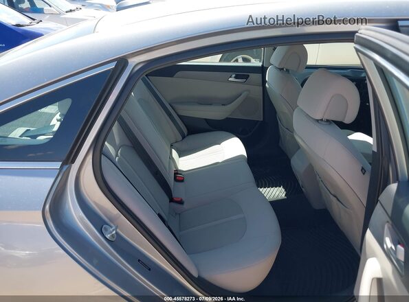 5NPE24AF5HH438781 2017 HYUNDAI SONATA Серебряный Вид наклейки с VIN-кодом