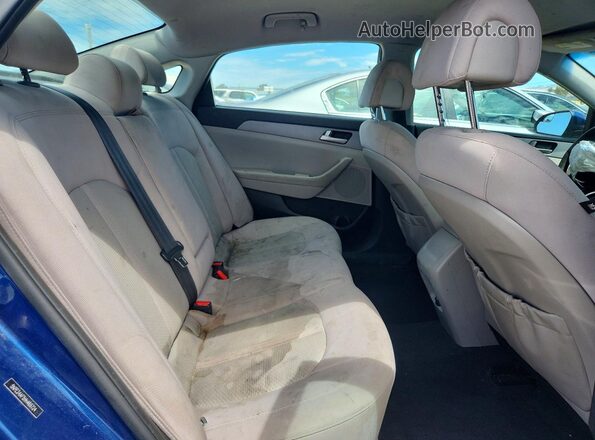 5NPE24AF5HH469724 2017 HYUNDAI SONATA Blue Հետևի նստատեղերի տեսք