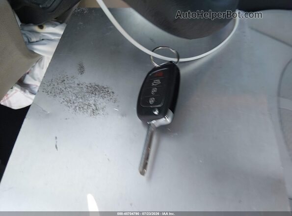 5NPE24AF5HH492145 2017 HYUNDAI SONATA Cream Առջևի վահանակի տեսք