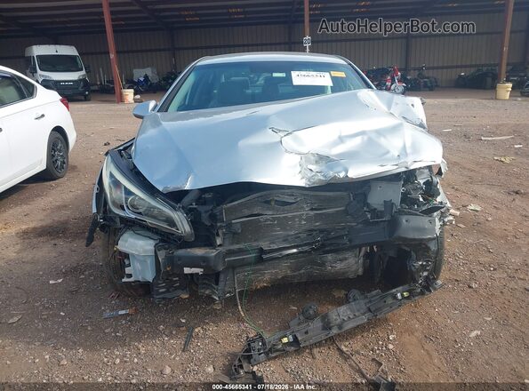 5NPE24AF5HH492288 2017 HYUNDAI SONATA Silver Вид задньої частини салону