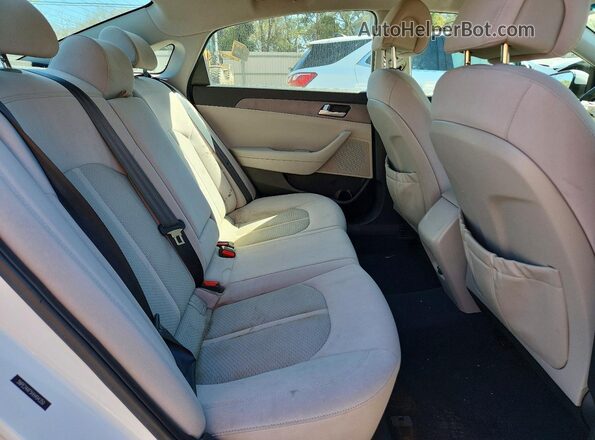 5NPE24AF5HH494350 2017 HYUNDAI SONATA White Rear seats view
