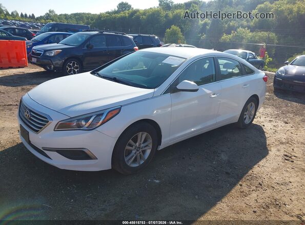 5NPE24AF5HH571766 2017 HYUNDAI SONATA White წინა მარცხენა ხედი სამი მეოთხედიდან