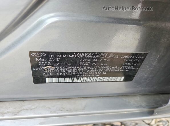 5NPE24AF5HH581634 2017 HYUNDAI SONATA Silver Widok komory silnika