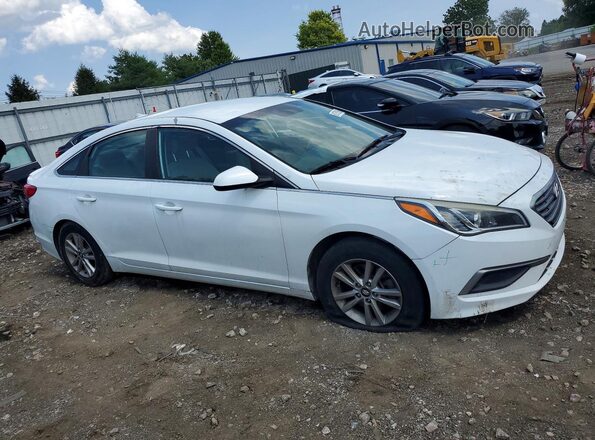 5NPE24AF5HH581648 2017 HYUNDAI SONATA White Przód prawy
