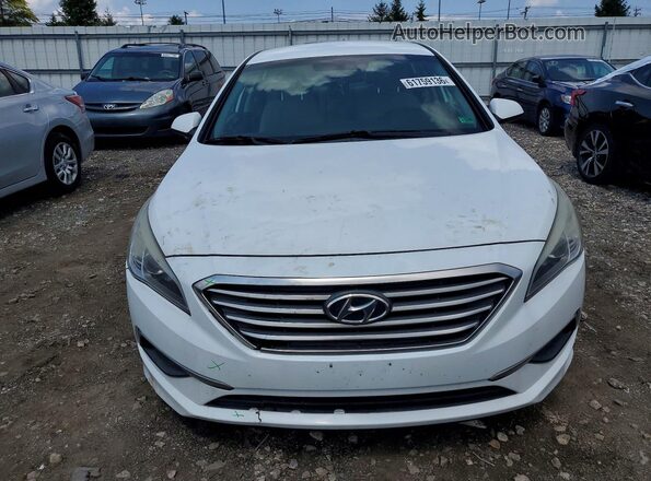 5NPE24AF5HH581648 2017 HYUNDAI SONATA White Widok z przodu