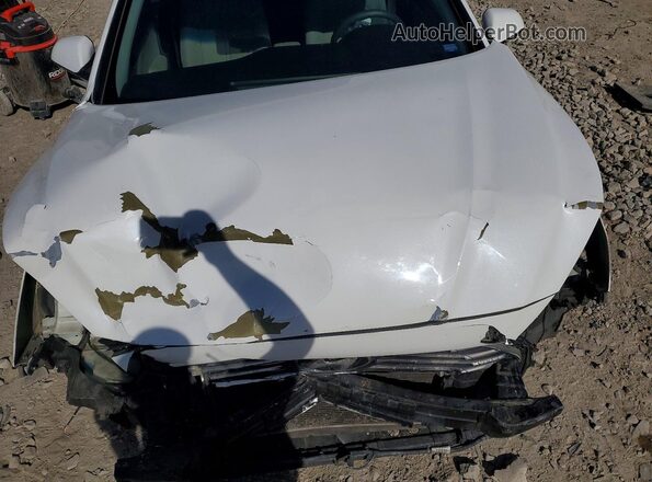 5NPE24AF5JH601239 2018 HYUNDAI SONATA White Սալոնի հետևի տեսք
