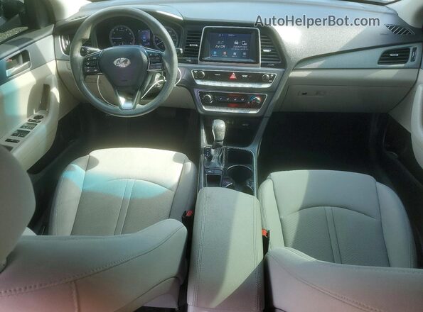 5NPE24AF5JH603282 2018 HYUNDAI SONATA Черный Вид панели приборов