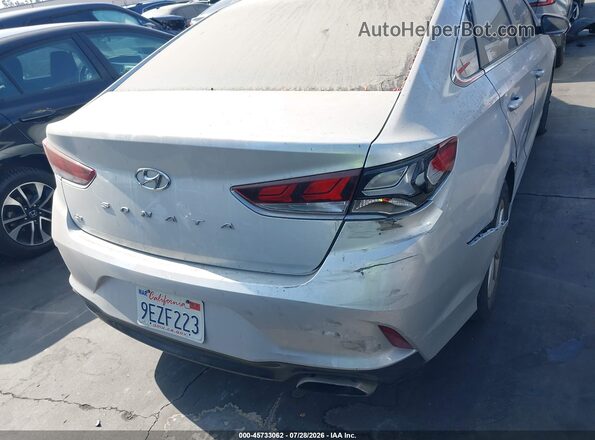 5NPE24AF5JH680945 2018 HYUNDAI SONATA Серебряный 