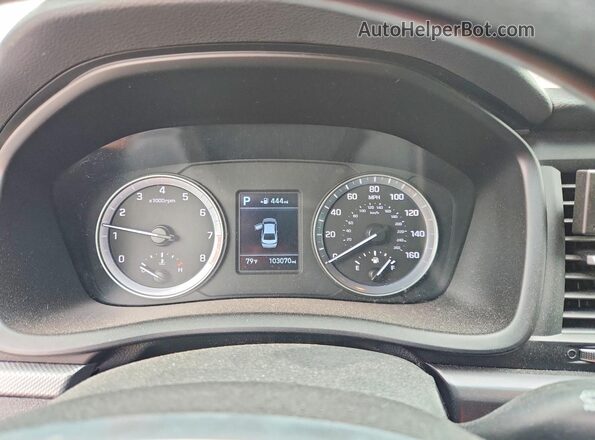 5NPE24AF5KH754852 2019 HYUNDAI SONATA White ხელსაწყოთა პანელის ხედი