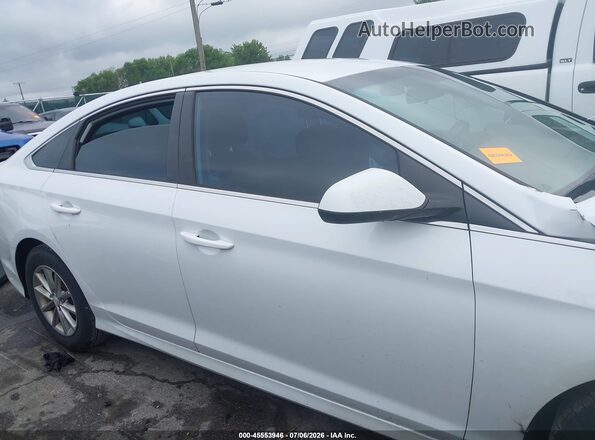 5NPE24AF5KH772462 2019 HYUNDAI SONATA White Սալոնի 360 աստիճան տեսք