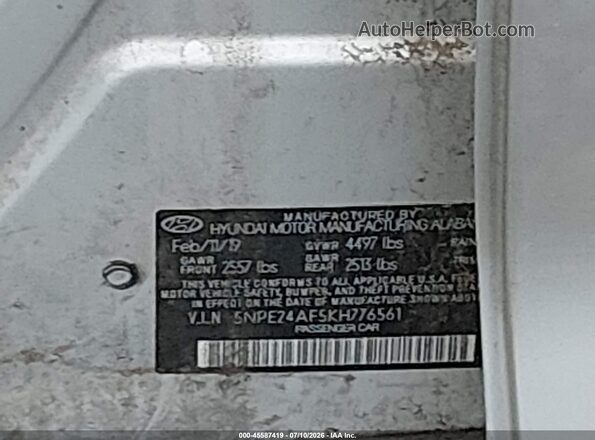 5NPE24AF5KH776561 2019 HYUNDAI SONATA Silver Вид підкапотного простору