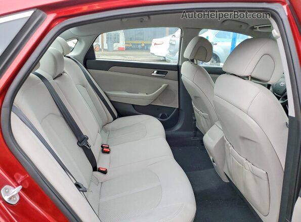 5NPE24AF6GH269711 2016 HYUNDAI SONATA Red Rear seats view