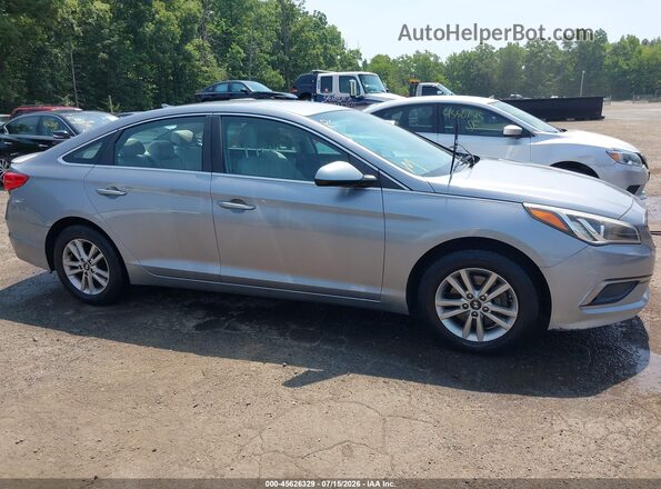 5NPE24AF6GH403200 2016 HYUNDAI SONATA Silver Vista interior trasera