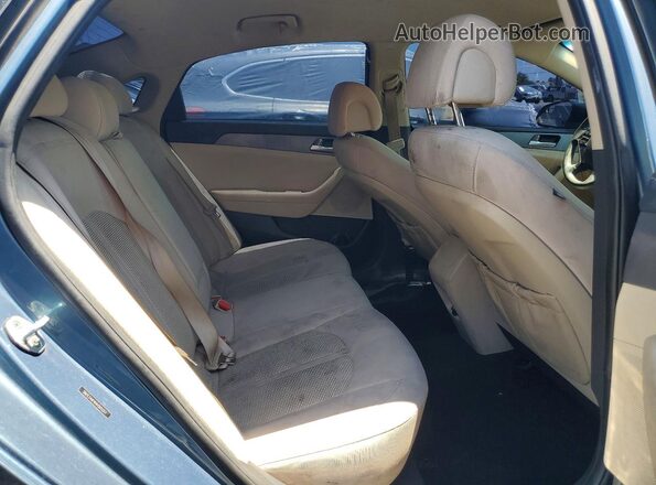 5NPE24AF6HH505257 2017 HYUNDAI SONATA Blue Vista de los asientos traseros