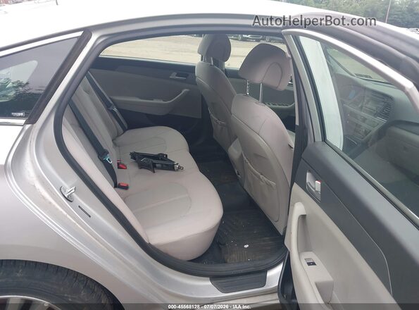 5NPE24AF6HH536654 2017 HYUNDAI SONATA Silver VIN sticker view