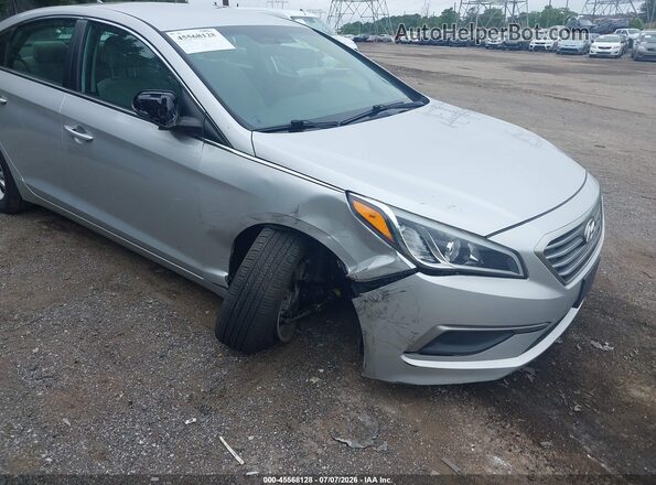 5NPE24AF6HH536654 2017 HYUNDAI SONATA Silver Front view