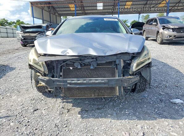 5NPE24AF6HH547895 2017 HYUNDAI SONATA Silver Widok z przodu