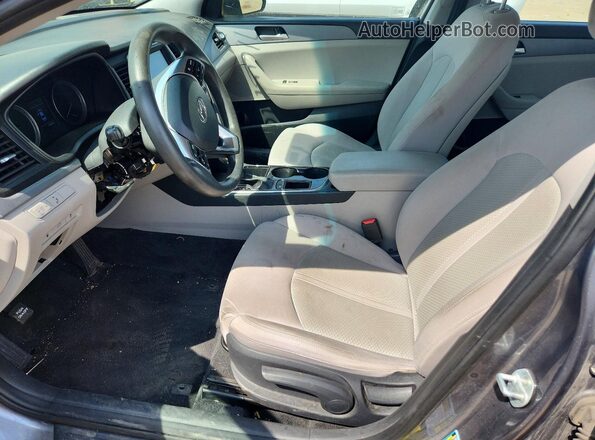 5NPE24AF6JH612623 2018 HYUNDAI SONATA Gray წინა სალონის ხედი
