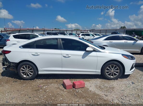 5NPE24AF6JH627882 2018 HYUNDAI SONATA Белый Вид задней части салона