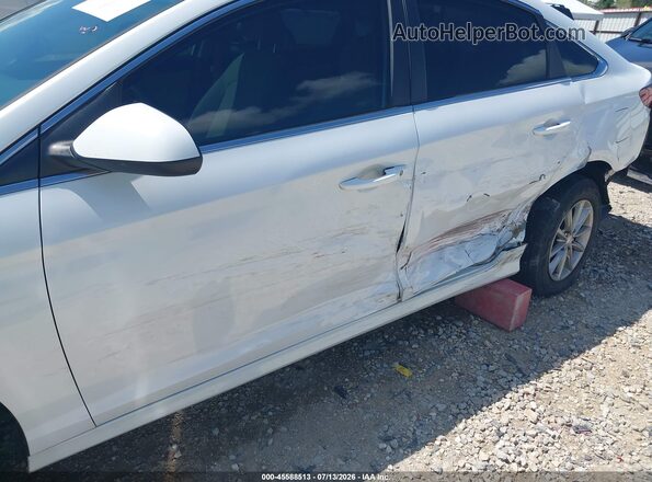 5NPE24AF6JH627882 2018 HYUNDAI SONATA Белый Вид спереди