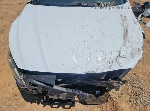 5NPE24AF6JH646867 2018 HYUNDAI SONATA White Widok wnętrza z tyłu