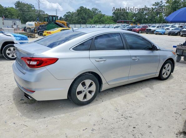 5NPE24AF7HH492602 2017 HYUNDAI SONATA Silver უკანა მარჯვენა