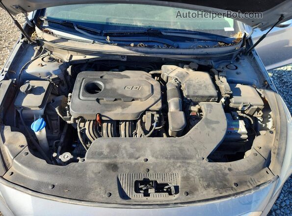 5NPE24AF7HH542799 2017 HYUNDAI SONATA Gray Rear interior view