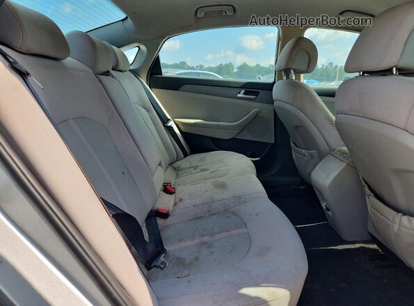 5NPE24AF7HH571137 2017 HYUNDAI SONATA Silver Rear seats view