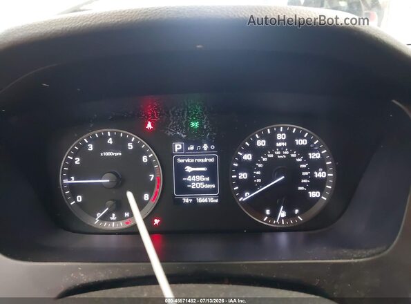 5NPE24AF7HH589038 2017 HYUNDAI SONATA White Widok tylnych siedzeń