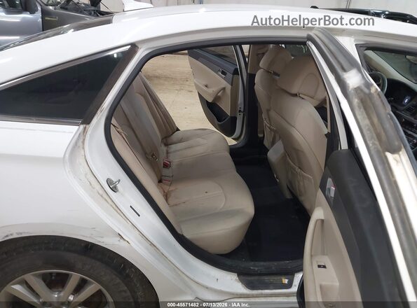 5NPE24AF7HH589038 2017 HYUNDAI SONATA White Widok naklejki z numerem VIN