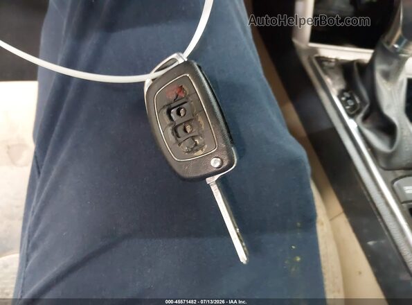 5NPE24AF7HH589038 2017 HYUNDAI SONATA White Widok deski rozdzielczej
