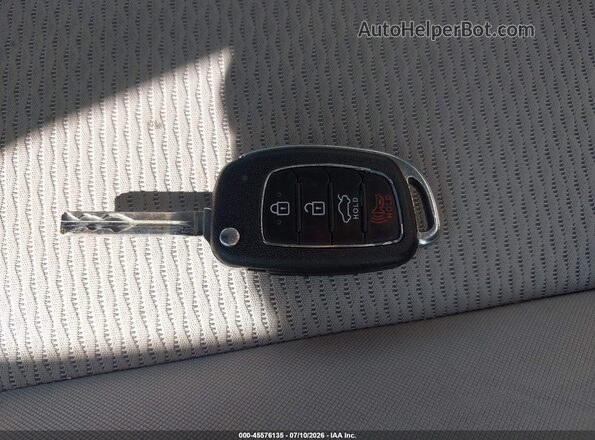 5NPE24AF7JH688366 2018 HYUNDAI SONATA Silver Առջևի վահանակի տեսք