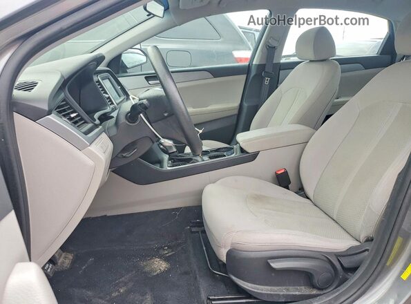 5NPE24AF7KH754917 2019 HYUNDAI SONATA Gray Widok wnętrza z przodu