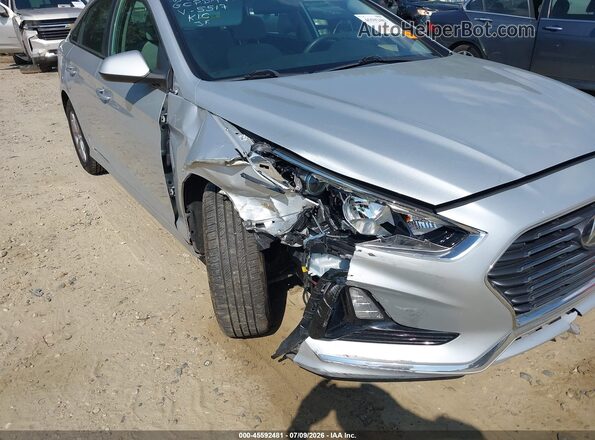 5NPE24AF7KH755517 2019 HYUNDAI SONATA Silver Front view