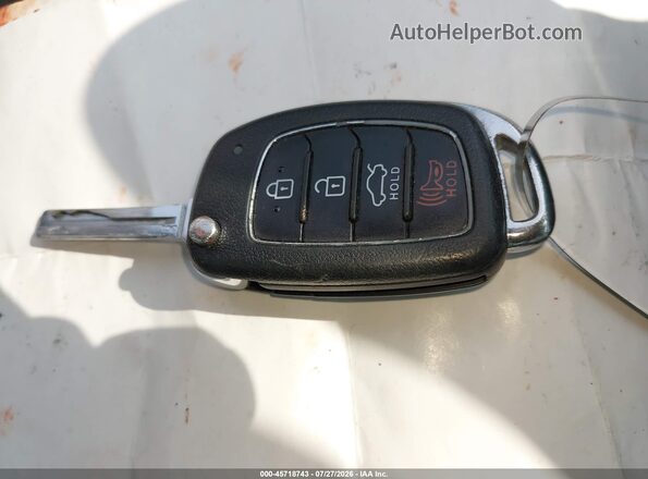 5NPE24AF7KH761396 2019 HYUNDAI SONATA Gray Widok deski rozdzielczej