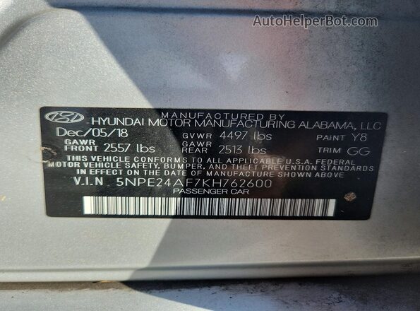 5NPE24AF7KH762600 2019 HYUNDAI SONATA Silver VIN կոդի պիտակի տեսք