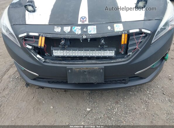 5NPE24AF8GH379045 2016 HYUNDAI SONATA White Widok zestawu wskaźników
