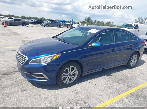 5NPE24AF8GH404705 2016 HYUNDAI SONATA Blue Вид задньої частини салону