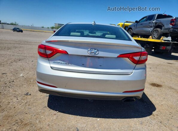 5NPE24AF8HH454702 2017 HYUNDAI SONATA Silver Vista trasera