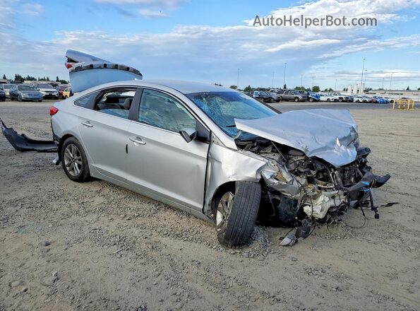 5NPE24AF8HH481771 2017 HYUNDAI SONATA Silver Front right