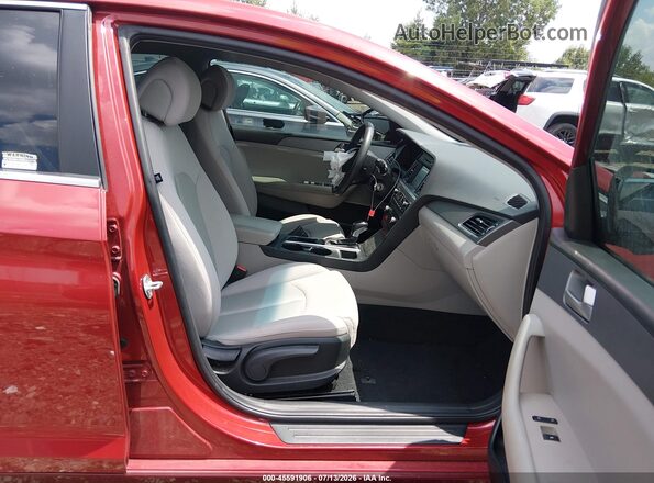 5NPE24AF8HH592210 2017 HYUNDAI SONATA Red Սալոնի դիմացի տեսք