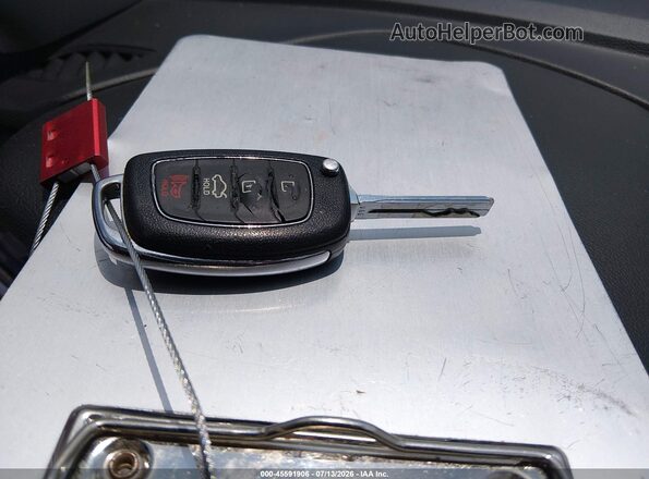 5NPE24AF8HH592210 2017 HYUNDAI SONATA Red Առջևի վահանակի տեսք