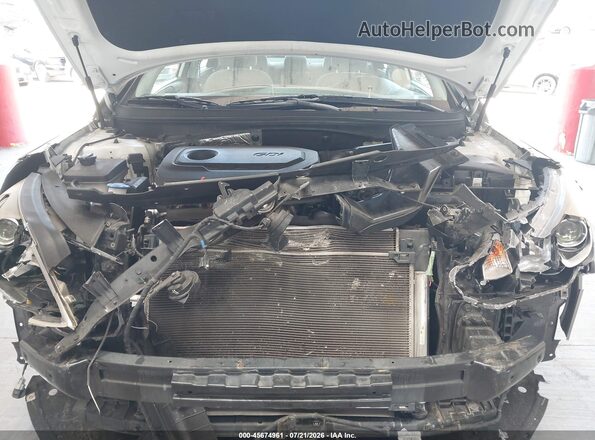 5NPE24AF8JH616415 2018 HYUNDAI SONATA White Вид ззаду