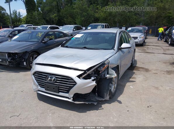 5NPE24AF8JH713615 2018 HYUNDAI SONATA Silver Vista frontal