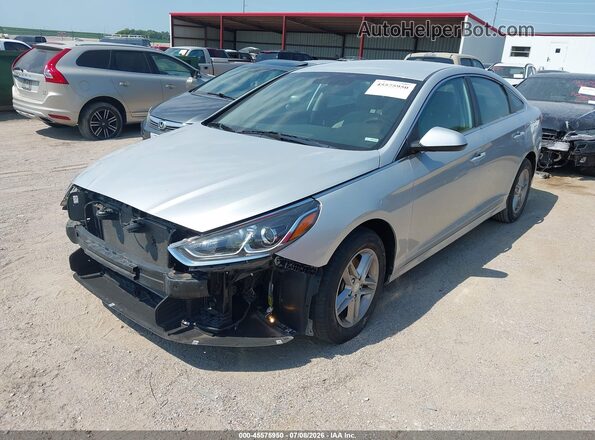 5NPE24AF8KH796285 2019 HYUNDAI SONATA Silver Przód lewy
